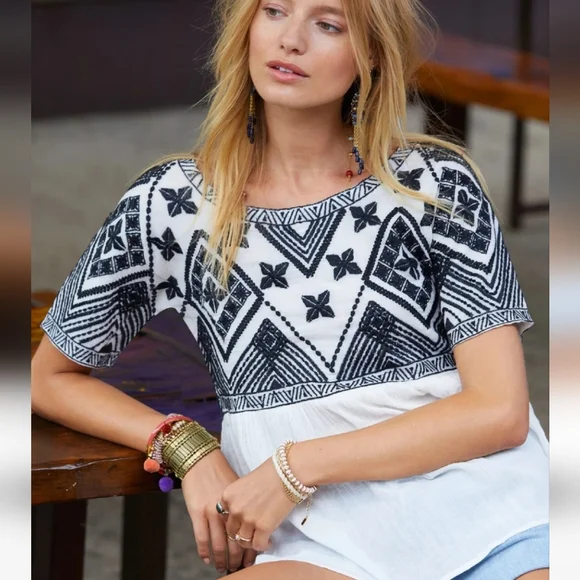 Sezane Raphael Top - Picture 9 of 9